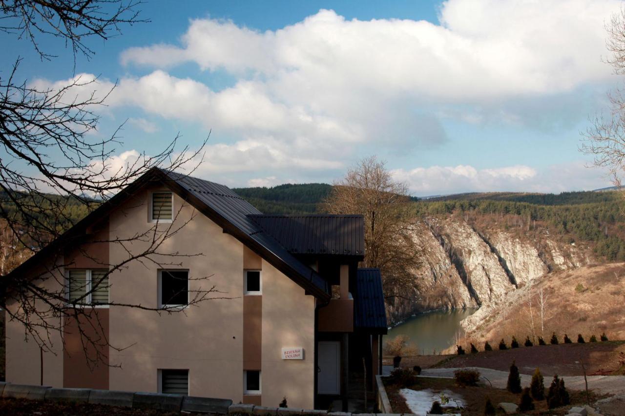 Biserna Dolina Uvac Sjenica Esterno foto